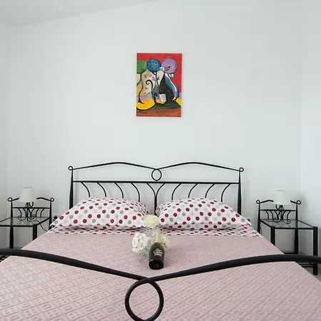 Iva Apartmán Trogir